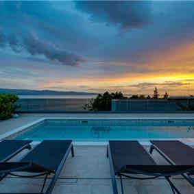 5 bedroom beachfront villa with heated pool near Omis, sleeps 9